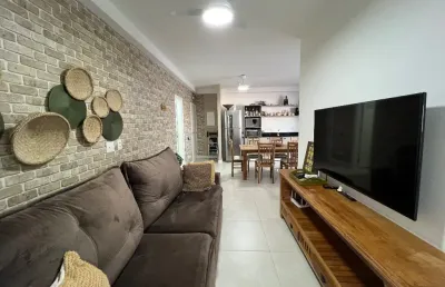Apartamento à venda em ubatuba na praia do itaguá com 3 quartos mobiliado e ar condicionado condomínio com piscina sauna e salão de festas