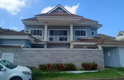 Alugo linda casa em vargem pequena 3 suítes, closet, sótão, piscina, sauna e churrasqueira !