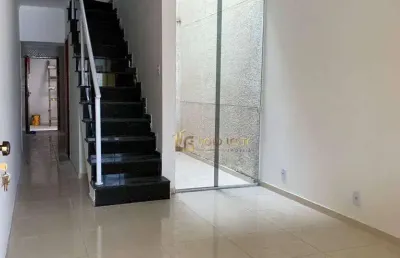 Sobrado à venda no jardim eliane – 3 dormitórios e 2 vagas
