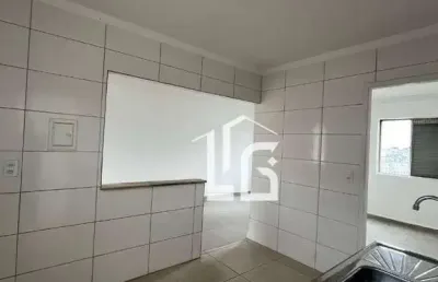 Apartamento à venda na cohab 2 – 57m² com 2 dormitórios e possibilidade de ponto comercial