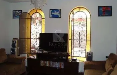 Casa com 3 quartos à venda na rua sassaki, 554, cidade ademar, são paulo por r$ 620.000