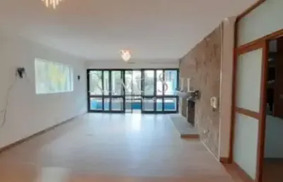 Casa comercial com 3 salas para alugar na rua marechal renato paquet, 110, jardim marajoara, são paulo por r$ 10.900