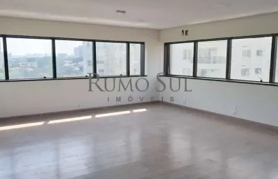 Sala comercial com 1 sala para alugar na rua vieira de morais, 1713, nova piraju, são paulo por r$ 4.800