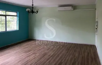 Casa com 3 quartos para alugar na rua darwin, 443, alto da boa vista, são paulo por r$ 5.800