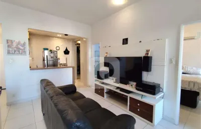 Apartamento de dois quartos com 80 m2, e vaga escriturada na uruguai, próximo metrô!