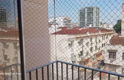 Excelente 2 quartos com varanda e vaga  à 5 minutos da estação do metrô  saens peña.