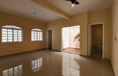 Casa com 3 quartos à venda no Jardim Irajá, Ribeirão Preto 