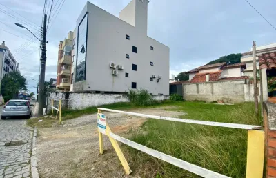 Terreno a venda no centro de bombinhas - (exclusividade)