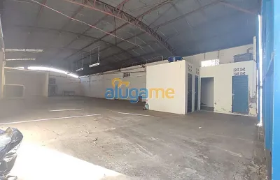 Galpão comercial de 360 metros quadrados à margem da rod. pedro monteleone