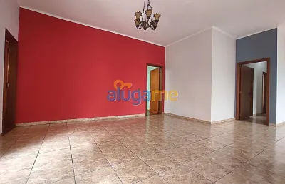 Casa com 3 dormitórios sendo 1 suíte e com closet no agudo romão em catanduva sp
