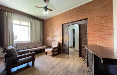 Apartamento no centro (edifício maria celeste), com 02 dormitórios, 01 banheiro e 01 vaga, com portaria e elevador.