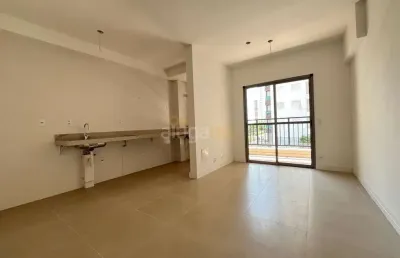 Apartamento novo no condomínio sense residence, com 02 dormitórios, 02 banheiros e 01 vaga.
