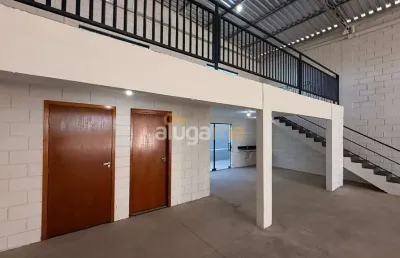 Barracão para locação as margens da rodovia em catanduva-sp