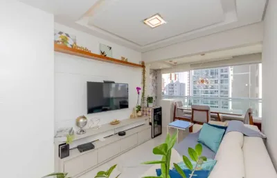 Excelente apartamento tipo para venda em aclimação com 2 quartos, sendo 1 suíte, 74m²
