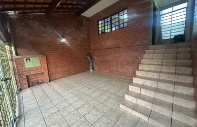 Versátil casa tipo para venda em jardim rossi com 3 quartos, sendo 1 suíte, 147m²