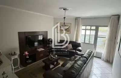 Sobrado à venda com 141m²,3 dormitórios no bairro boa vista