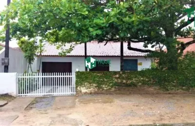 Casa para locação de temporada no balneário leblon!