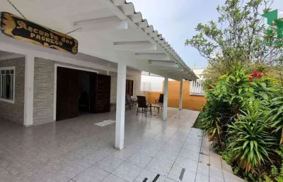 Casa com 4 quartos à venda na Avenida Guarapuava, 1305, Caiobá, Matinhos