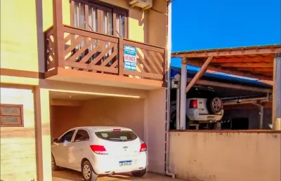 Sobrado a venda com 154,00m² de laje, com 4 dormitórios 3 banheiros