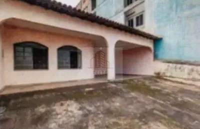 Casa com 5 quartos à venda na Quadra QNC 12, Taguatinga Norte (Taguatinga), Brasília