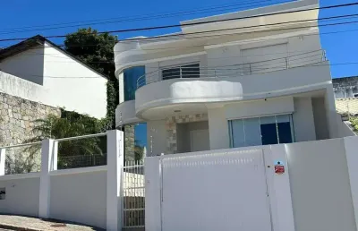Imóvel à venda em florianópolis no bairro canto por r$ 1.950.000,00