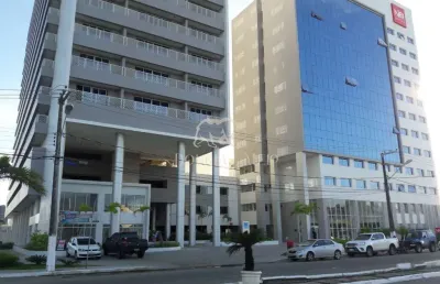 Sala comercial à venda na Av. Dr. José Machado De Souza,, 120, Jardins, Aracaju