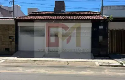 Casa para vender com 4 quartos 1 suítes no bairro jabotiana em aracaju / casa no conj. santa lúcia, bairro jabotiana.