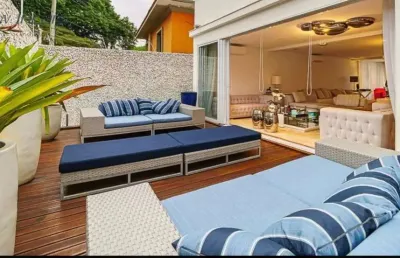 Casa com 3 quartos à venda na rua flávio queirós morais, 200, pacaembu, são paulo por r$ 5.650.000