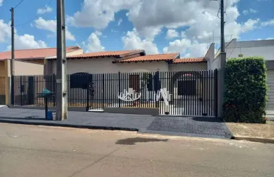 Casa com 3 quartos à venda, 220 m² por r$ 680.000 - jardim planalto verde - cambé/pr