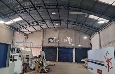 Barracão para alugar, 893 m² por r$ 12.000,00/mês - centro - londrina/pr