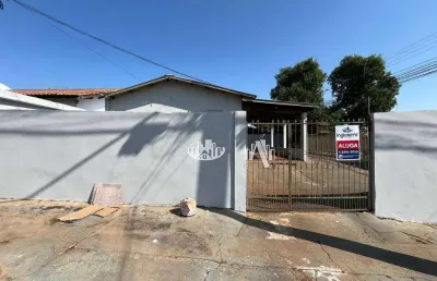 Casa com 3 quartos para alugar, 100 m² por r$ 1.700/mês - jardim pérola - londrina/pr