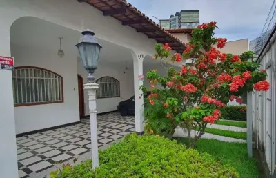 Casa com 5 quartos à venda no Centro de Vila Velha, Vila Velha 
