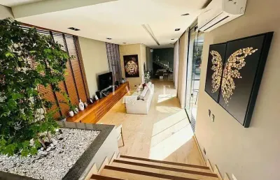 Casa em condominio 300m²/ 3 suítes/ 4 vagas/ piscina no royal forest - londrina pr