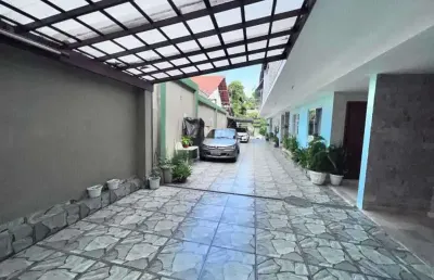 Casa em condomínio fechado com 2 quartos à venda na rua aristeu, curicica, rio de janeiro, 80 m2 por r$ 230.000