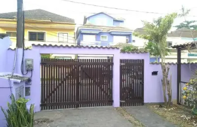 Casa em condomínio fechado com 3 quartos à venda na estrada dos bandeirantes, vargem pequena, rio de janeiro, 199 m2 por r$ 585.000