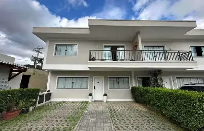 Casa em condomínio fechado com 3 quartos à venda na rua manhuaçu, vargem grande, rio de janeiro, 138 m2 por r$ 775.000