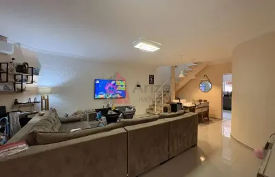 Casa com 3 quartos à venda na Rua Júlia Tobia Anderi, Jardim Camila, Mogi das Cruzes