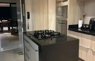 Soho, 113m², 3 quarto, vista mar, armários, 3 vagas