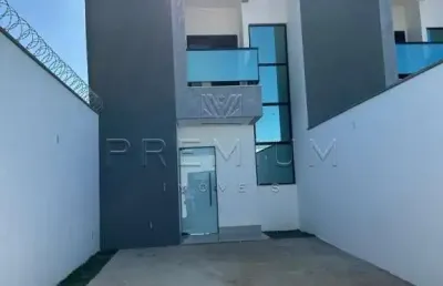 Casa com 3 quartos à venda no novo mundo, uberlândia  por r$ 485.000