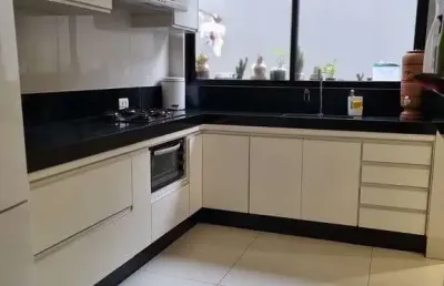 Casa com 3 quartos à venda no novo mundo, uberlândia  por r$ 450.000