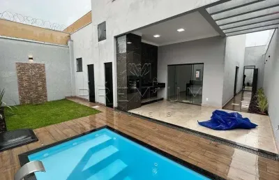 Casa com 3 quartos à venda no jardim europa, uberlândia  por r$ 750.000