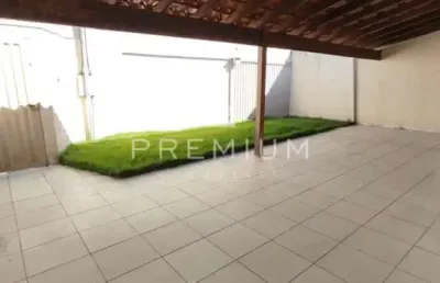 Casa com 3 quartos à venda no santa rosa, uberlândia  por r$ 550.000