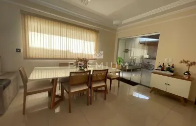 Casa com 3 quartos à venda no jardim europa, uberlândia  por r$ 695.000