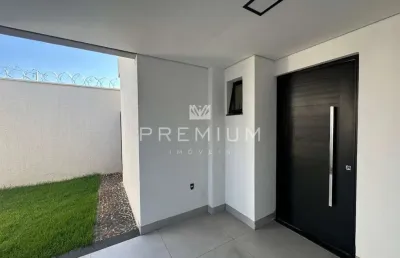 Casa com 3 quartos à venda em laranjeiras, uberlândia  por r$ 649.000
