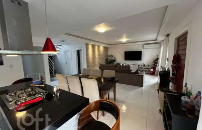 Casa em condomínio fechado com 4 quartos à venda na rua serviente seis, 380, vargem grande, rio de janeiro por r$ 820.000