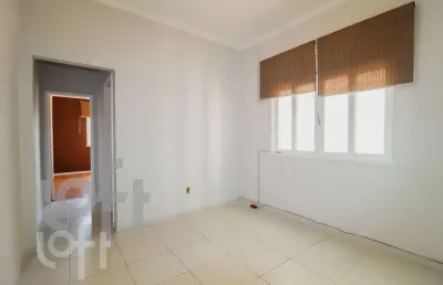 Apartamento com 2 quartos à venda na cardeal dom sebastião leme, 55, centro, rio de janeiro por r$ 350.000