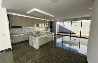 Casa com 3 quartos à venda no Shopping Park, Uberlândia 