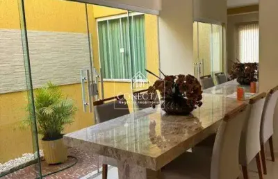 Casa com 3 quartos à venda no Jardim Europa, Uberlândia 
