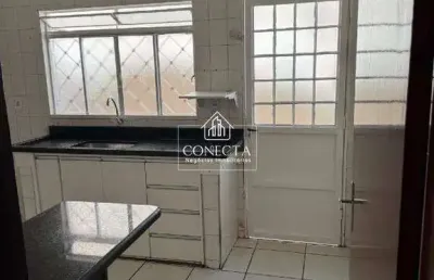 Casa com 3 quartos à venda na Cidade Jardim, Uberlândia 