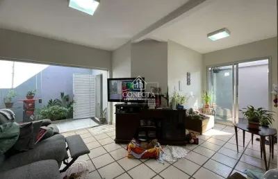 Casas - 5 quartos - 250m² - bairro brasil - uberlândia/mg